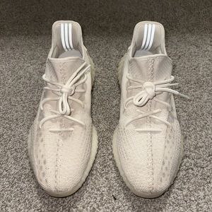 Yeezys 350 V2 Bone